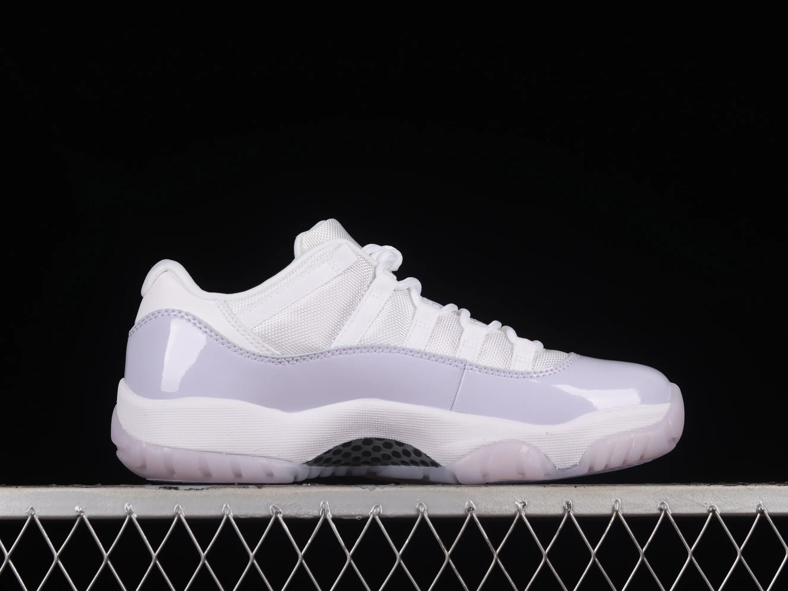 All categories Air Jordan Jordan series basketball shoes Air Jordan 11 F version Air Jordan 11 Low "Pure Violet" AJ11 Joe 11 Violet AH7860-101